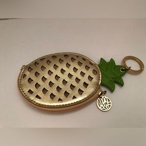 Lilly Pulitzer pineapple key ring/coin purse 🍍🍍🍍